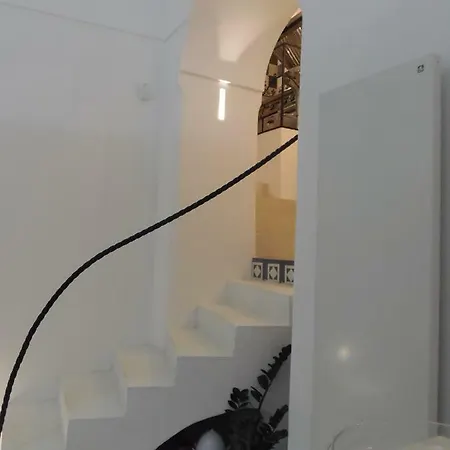 Villa Shah