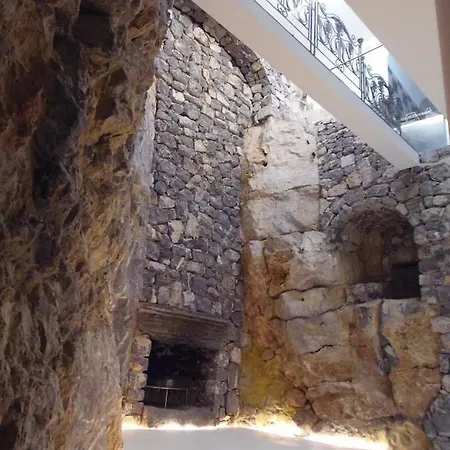 Shah Villa *